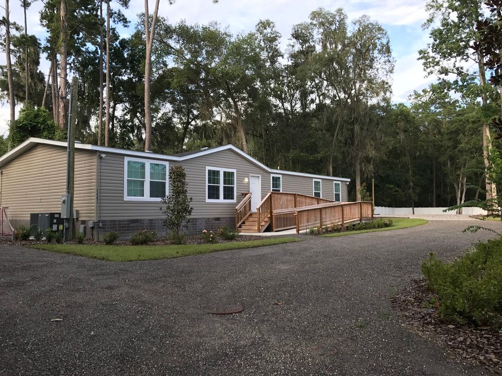 5950 NW 1st Pl, Gainesville, FL 32607